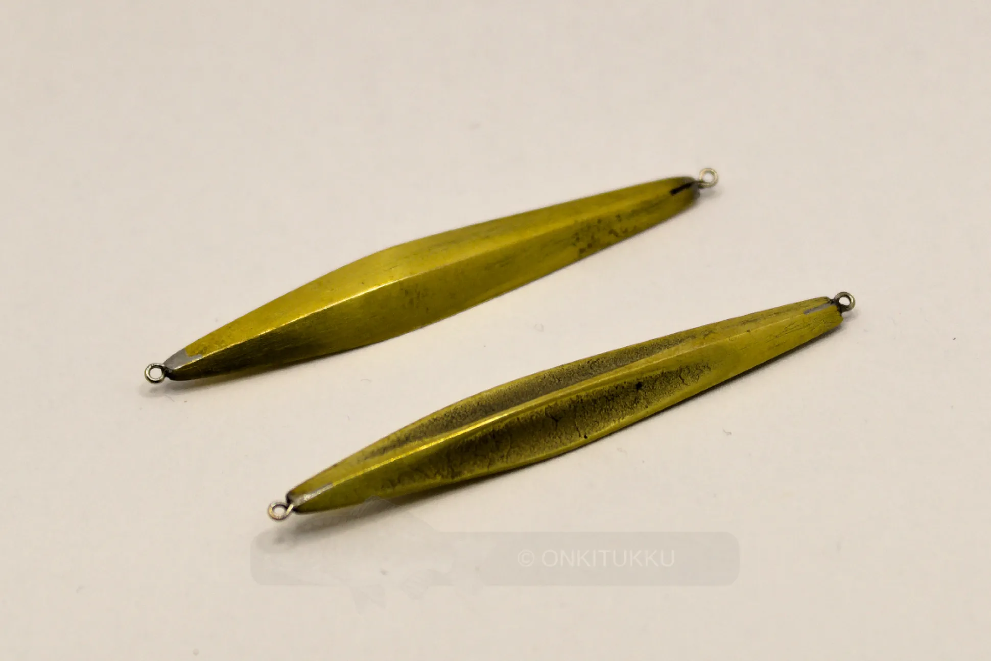 Java pystypilkki messinki 54mm 4,2g