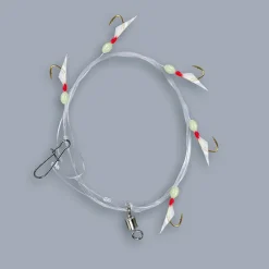 Silakkalitka kalannahka imitaatiolla ja fosfori helmellä. koukku #4