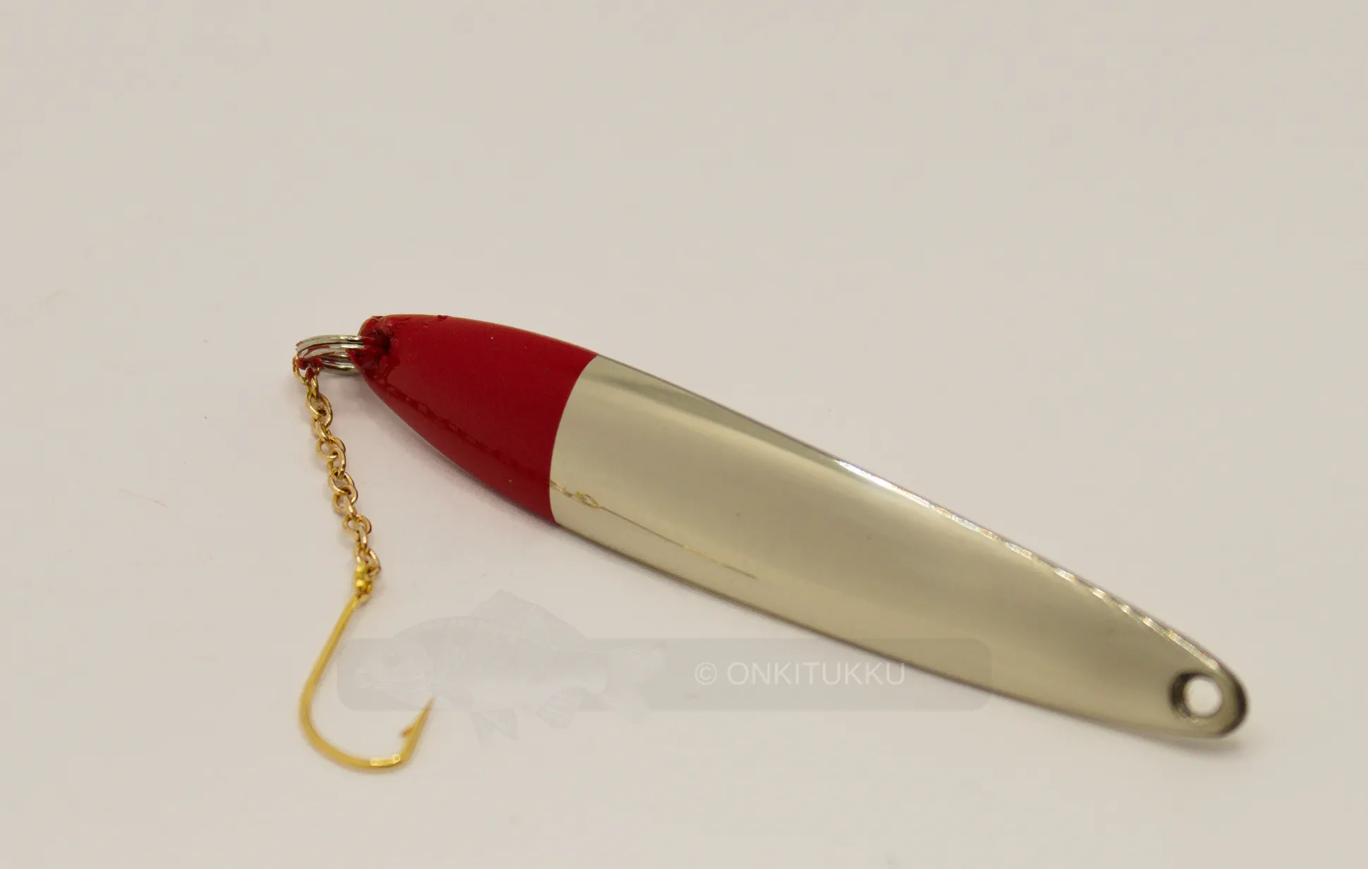 Valio pilkki 6,5cm messinki-hopea